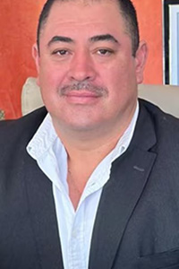 Mexican mayor with alleged links to cartel training camp arrested. Mexico’s security minister dismisses claims that Izaguirre Ranch was an extermination camp. #MexicanMayors #MexicanCartels #TeuchitlánMayor
womenmayors.com/feature/mayor-…