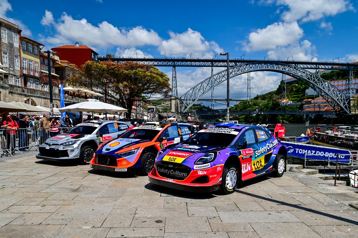 Sightseeing in Porto 😎

#WRC | #RallydePortugal 🇵🇹