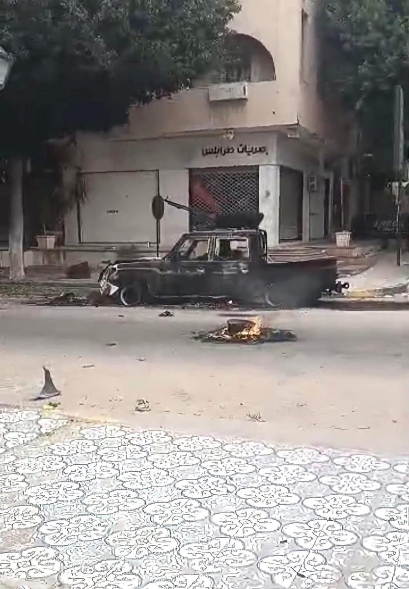 After the successful operation and blitzkrieg strategy of removing and dissolving of “SSA” by assassinating Abulghani Alkikli “Ghneiwa”, the affiliated forces of GNU Prime Minister Al Dabeiba failed to overcome and remove Special Deterrence Force “Al Radaa”. 

#Tripoli #Libya