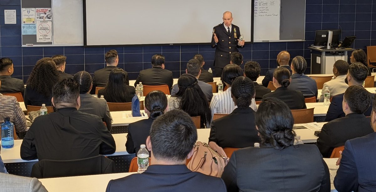 NYPDHousing's tweet photo. It was an honor to speak with the recruits currently in the NYPD Academy. Soon, 71 of these brave men and women will be assigned to housing developments across New York City—working to keep residents and visitors safe, and to build stronger, safer communities. https://t.co/ETBA3cX8S4