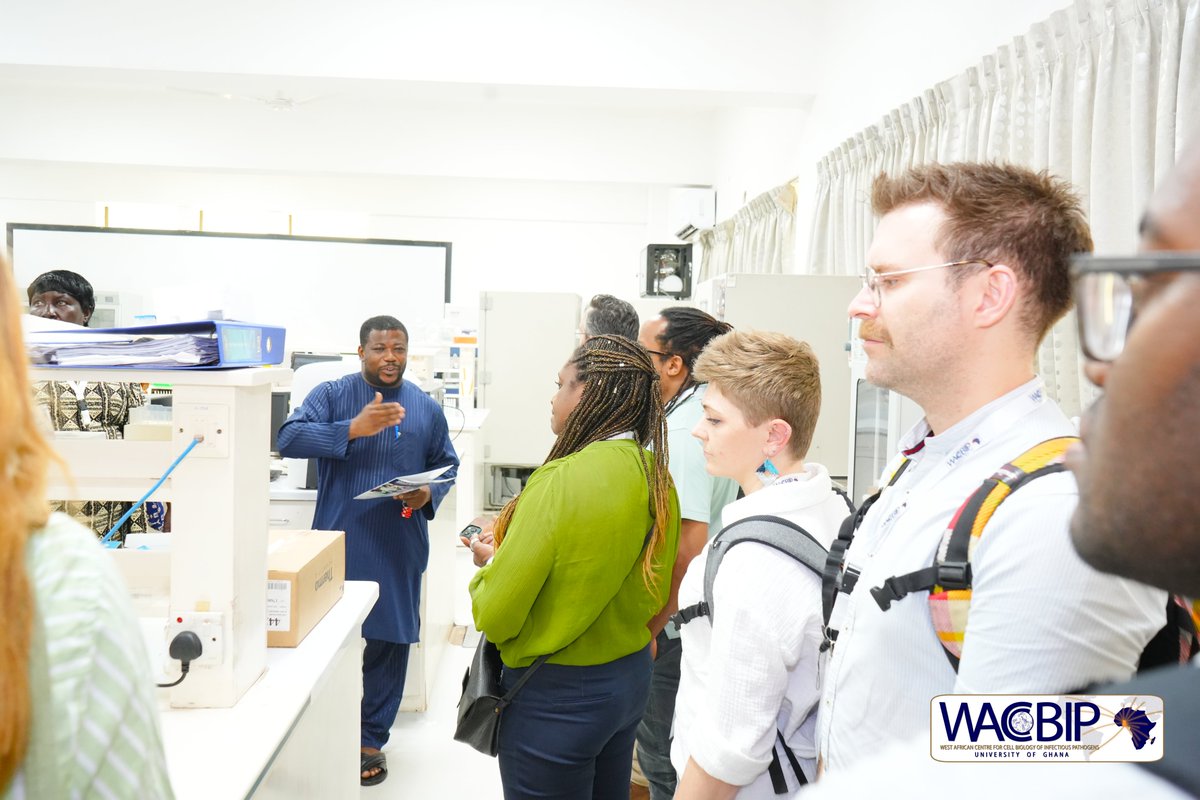 Smiles first, science next! 📸✨
Participants at #CANatWACCBIP gathered for a group photo before heading off on an exciting lab tour of WACCBIP’s world-class research facilities —where collaboration comes to life.
#AfricanScience #GlobalHealth #InsideTheLab