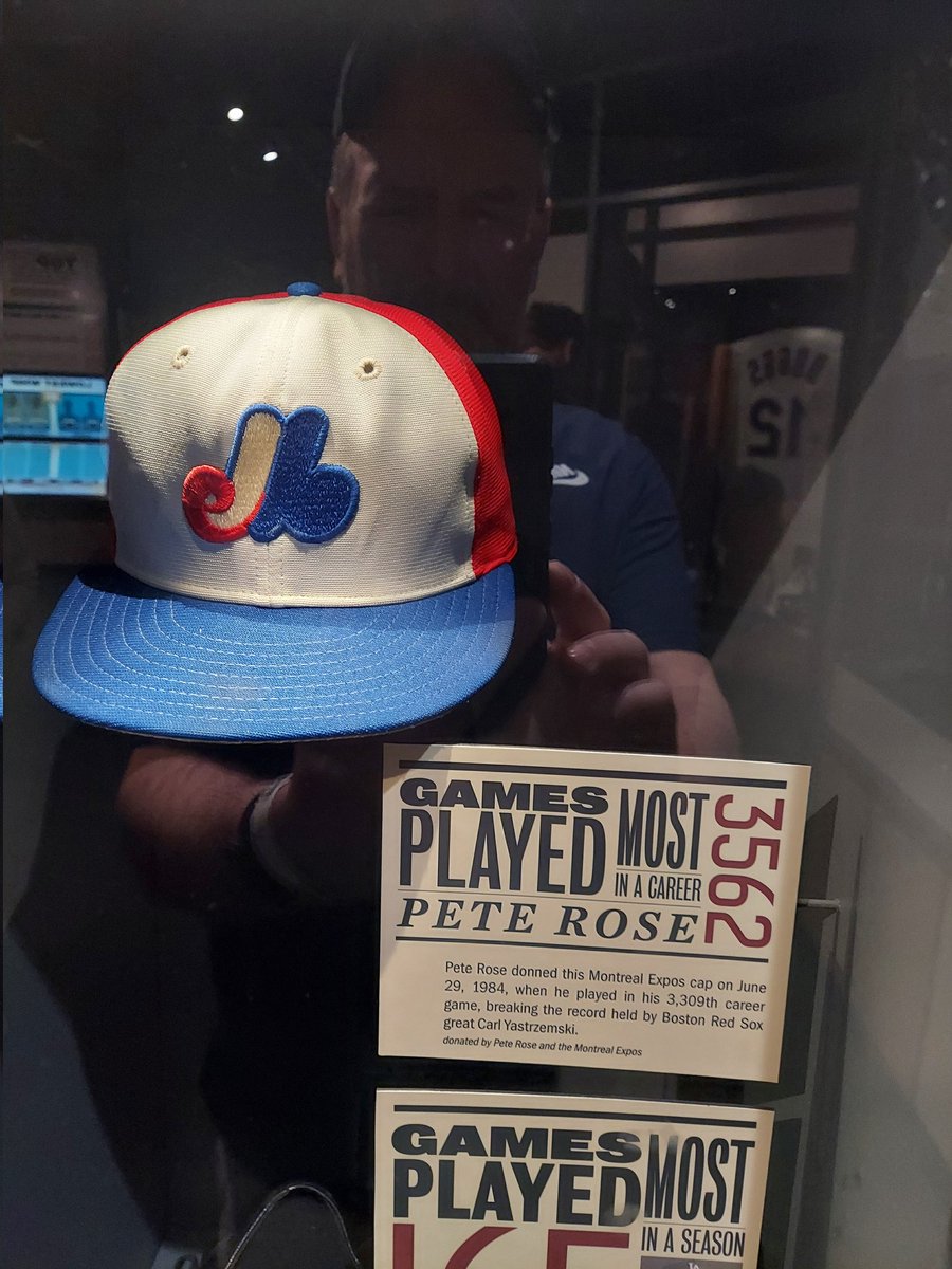 <a href="/DanWetzel/">Dan Wetzel</a> His accomplishments are in the hall.