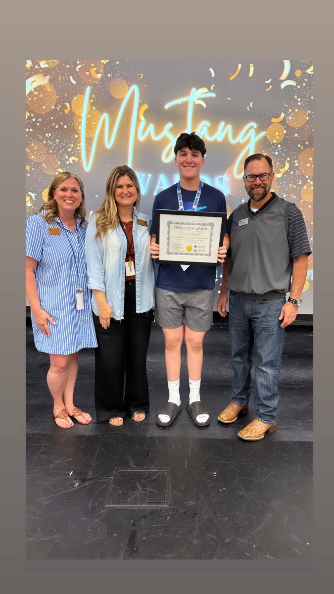 Reid Villarreal (@reidvilla5) on Twitter photo Honored to have received the “Principal’s Award” for excellence in Education and Citizenship for the 2024-2025 school year!
<a href="/FmsBoyssports/">FMS boys Athletics</a> <a href="/Coachcip22/">Clark Cipoletta</a> <a href="/CoachLWig/">Lee Wiginton</a> Honored to have received the “Principal’s Award” for excellence in Education and Citizenship for the 2024-2025 school year!
<a href="/FmsBoyssports/">FMS boys Athletics</a> <a href="/Coachcip22/">Clark Cipoletta</a> <a href="/CoachLWig/">Lee Wiginton</a>