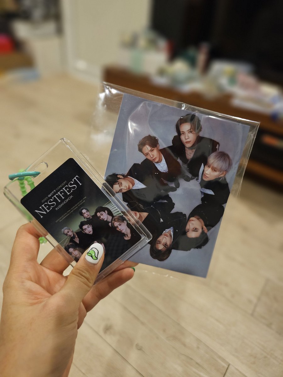 ลูกค้าแฮปปี้ ผมก็ดีใจ 
#GOT7_NESTFESTinBKK 
#GOT7_NESTFESTinBKK_Day1 #GOT7_NESTFESTinBKK_Day2 #GOT7

ปล, เล็บ ลค สวยมาก