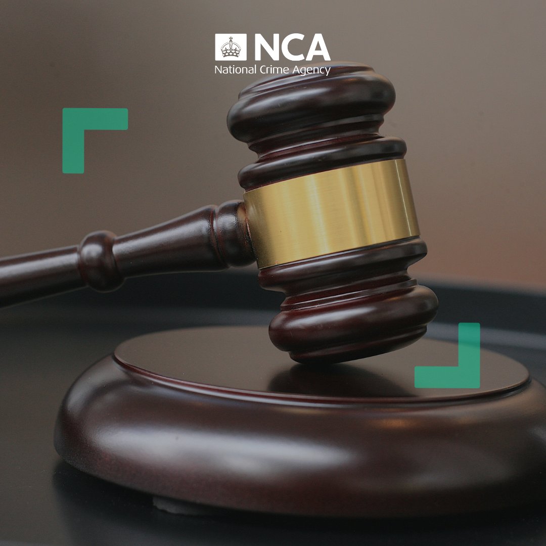 A firearm has been recovered by a specialist crime team in Merseyside during an investigation into suspected drugs offences.

Read the full story ➡️ nationalcrimeagency.gov.uk/news/firearm-r…