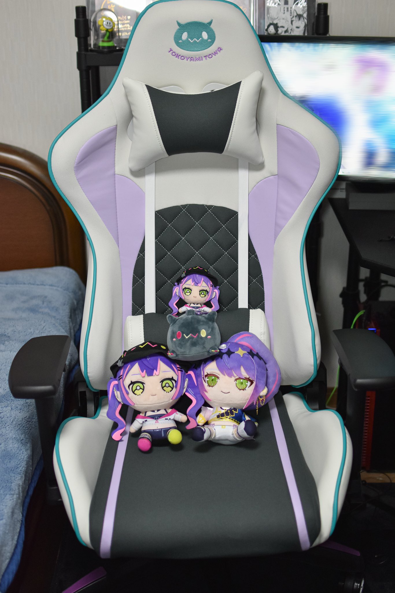 ホロライブ 湊あくあ ゲーミングチェア ホロライブプロダクション