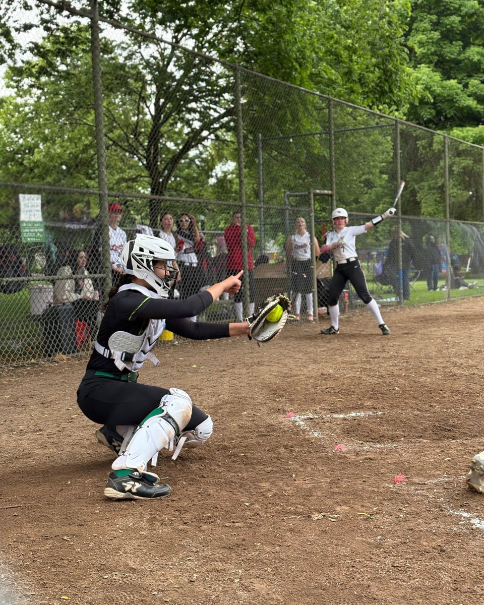 KSteffek2026's tweet image. Had a super fun game yesterday! Helped turn a double play, hit 3 for 4, and made my catching debut due to some injuries. Now I can really say utility player ;)

@alyboytz @CoachJVaughan @SherylGilmore7 @StaceyNuveman @StacyMayJohnson @coachmartinezzz @TopPreps @Get2CollegAth