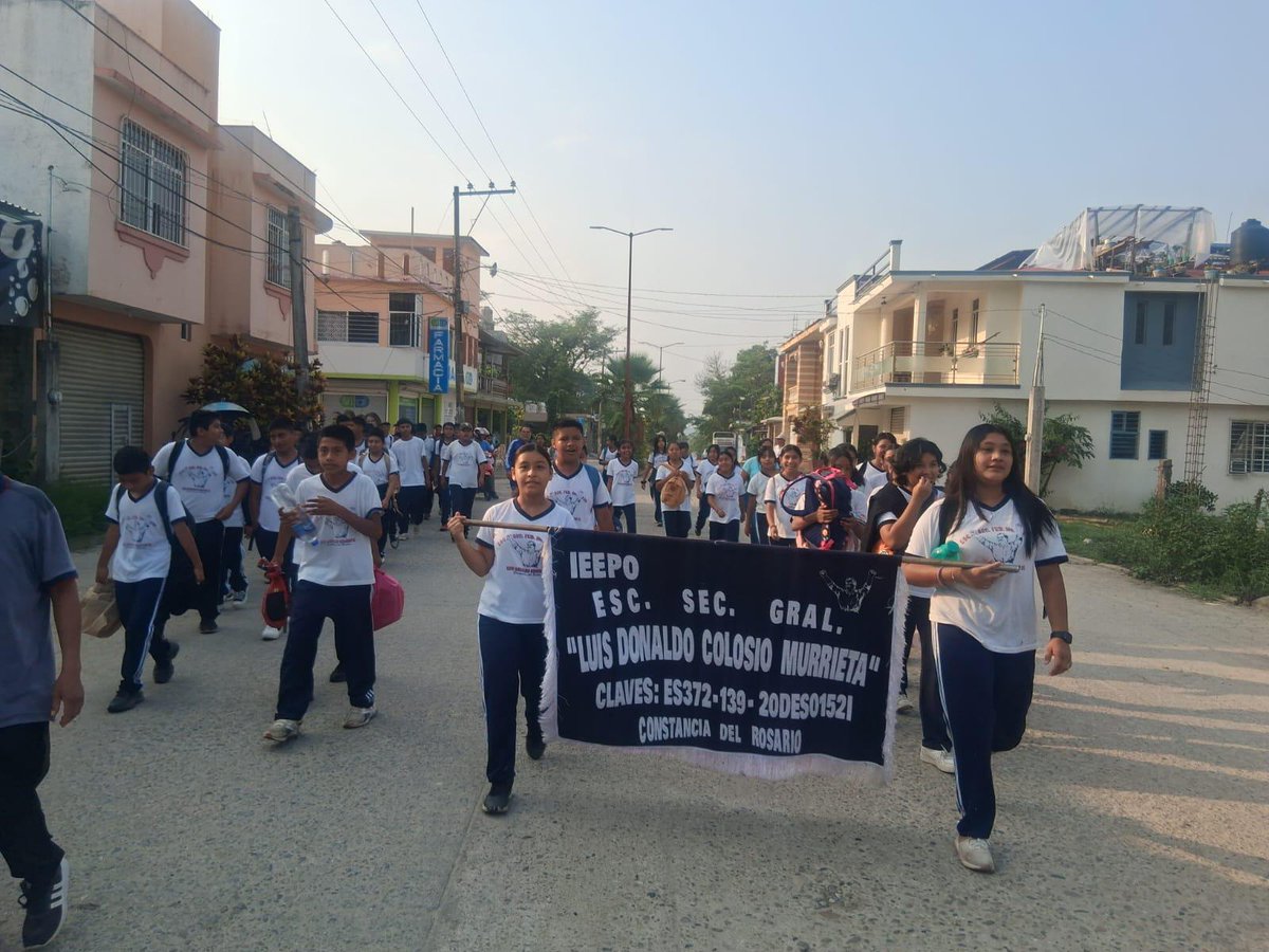 #EsteDía con recorrido ciclista, caminata y convivencia en la institución educativa, las y los alumnos de la escuela secundaria general “Luis Donaldo Colosio” de Constancia del Rosario celebran el día del estudiante.