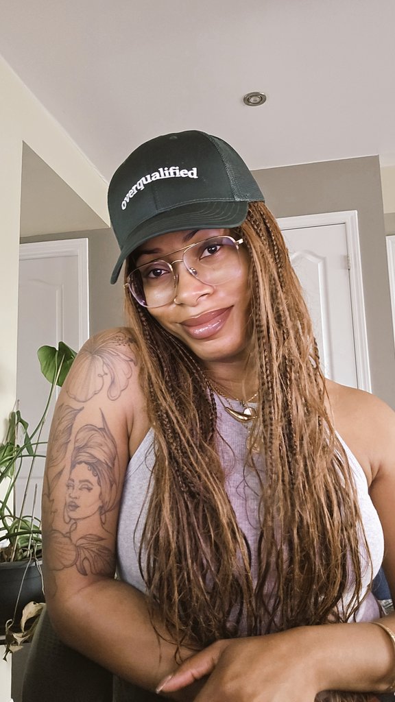 star•gyal (@beequammie) on Twitter photo Got this hat at <a href="/durandbernarr/">Yo’ Grammy Nominated Cousin</a>'s show and I'm calling it my Imposter Syndrome Blocker, my Helmet of Confidence, my She Is Who She Says She Is Chapeau.
Plus, I LOVE the song ❤️ Got this hat at <a href="/durandbernarr/">Yo’ Grammy Nominated Cousin</a>'s show and I'm calling it my Imposter Syndrome Blocker, my Helmet of Confidence, my She Is Who She Says She Is Chapeau.
Plus, I LOVE the song ❤️