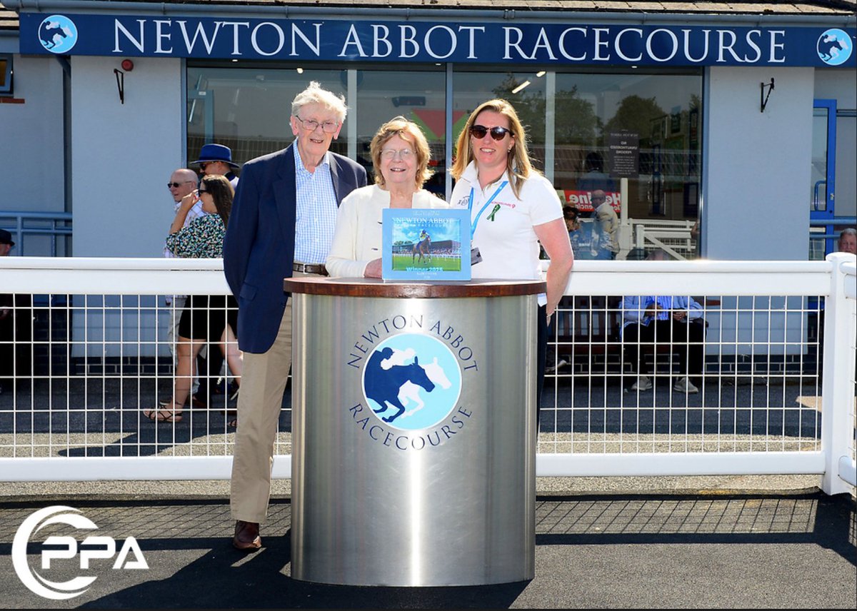 Race 3 Winner, <a href="/NewtonAbbotRace/">Newton Abbot Races</a>, Belgarum ridden by <a href="/gingell_freddie/">freddie gingell</a> for Trainer, <a href="/TizzardRacing/">Joe Tizzard Racing</a> <a href="/JoeTizzard/">Joe Tizzard</a> 

@wmnsport <a href="/ExEchoSport/">DevonLive ECFC</a> <a href="/WMNHorses/">WMN Horses</a> <a href="/TheTorbayWeekly/">TheTorbayWeekly</a> <a href="/TQHeraldExpress/">Herald Express</a>
