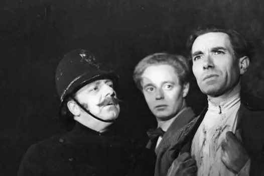TPTVEncore's tweet photo. Just added to TPTV Encore is ROOM TO LET starring #JimmyHanley #ValentineDyall #MerleTottenham. A wonderful thriller from the #HammerFilms vault. Find out who the mysterious Dr Fell is

Visit https://t.co/epcnY14Oh2, 🔴 on Freeview 82 or the app to watch for FREE. @TalkingPicsTV https://t.co/gCBtGWa3MD