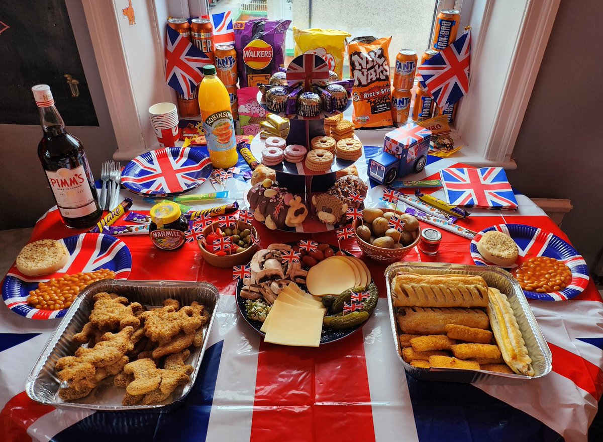 No Context Brits tweet media