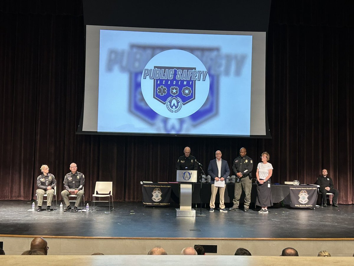 Olathe West Public Safety Academy (@owpsacademy) on Twitter photo What a night <a href="/JOCOSHERIFF/">Johnson Co KS Sheriff</a> awards honoring our two 2025 Andrew Caraway Award winners Lexi Barrett and Josue Ramirez. We also received a Certificate of Appreciation from the SO for our partnership with the Sheets for Survivors campaign. <a href="/OWNovacekOWLS/">Jay Novacek</a> <a href="/OlathePathways/">Olathe Career Pathways</a> <a href="/MaBlackOW/">Megan Black</a> What a night <a href="/JOCOSHERIFF/">Johnson Co KS Sheriff</a> awards honoring our two 2025 Andrew Caraway Award winners Lexi Barrett and Josue Ramirez. We also received a Certificate of Appreciation from the SO for our partnership with the Sheets for Survivors campaign. <a href="/OWNovacekOWLS/">Jay Novacek</a> <a href="/OlathePathways/">Olathe Career Pathways</a> <a href="/MaBlackOW/">Megan Black</a>