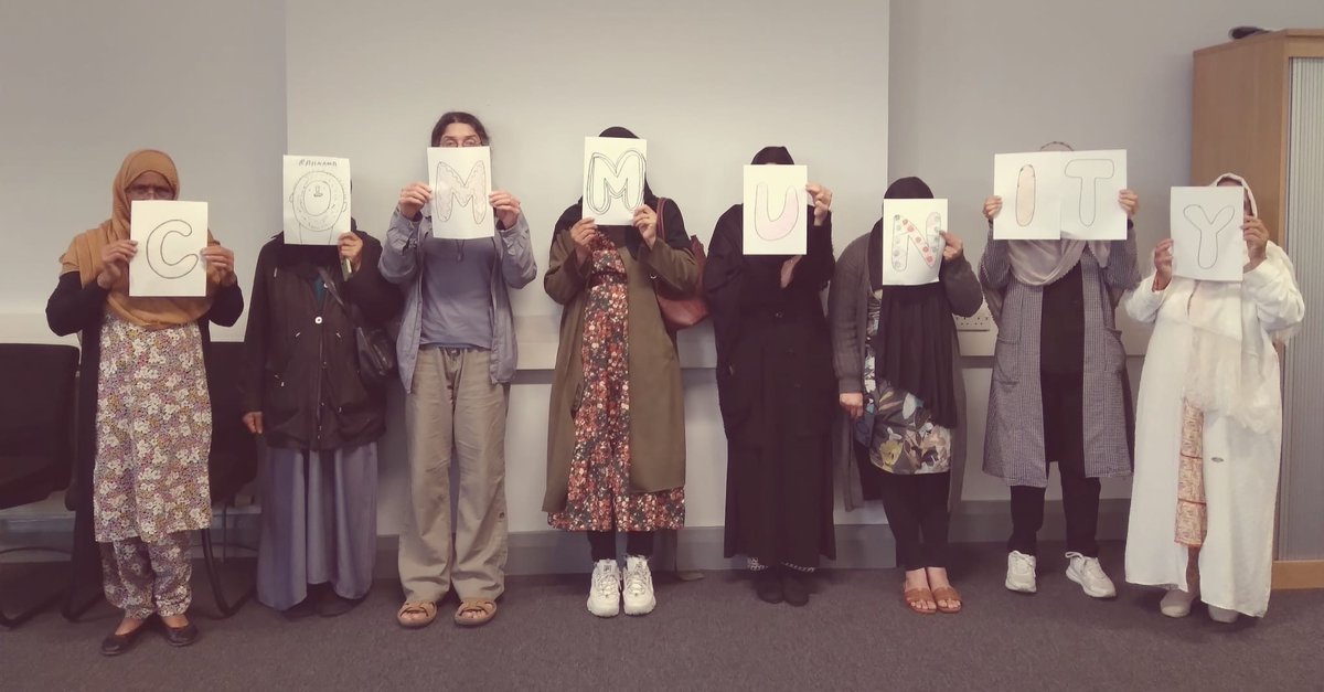 Shantona Leeds (@shantonaleeds) on Twitter photo In Today's Mon Café Mental Health and wellbeing session, the ladies showed their appreciation for their group which is their community. Coming together every week, supporting and uplifting one another. #MentalHealthAwarenessWeek #thisismycommunity
<a href="/mentalhealth/">Mental Health Foundation</a> In Today's Mon Café Mental Health and wellbeing session, the ladies showed their appreciation for their group which is their community. Coming together every week, supporting and uplifting one another. #MentalHealthAwarenessWeek #thisismycommunity
<a href="/mentalhealth/">Mental Health Foundation</a>