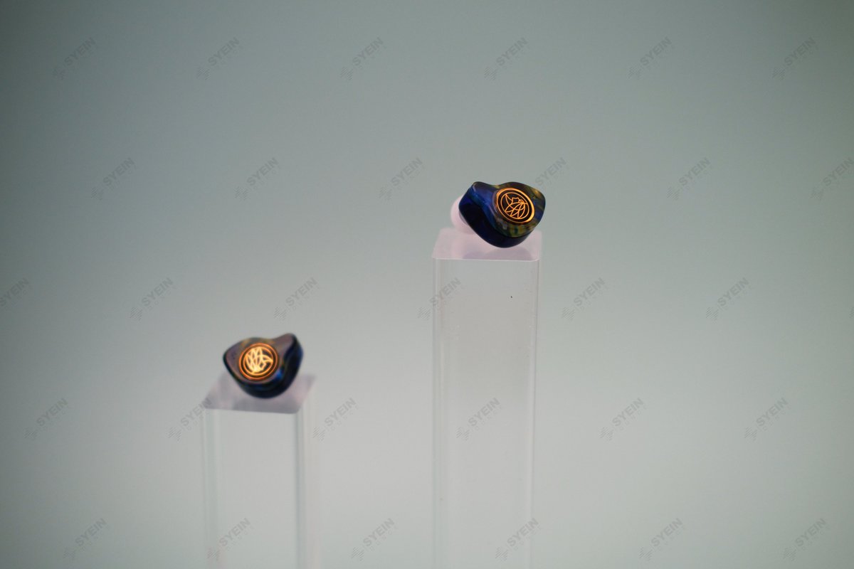 #TFZAthena
神の怒りを思わせる重低音⚡️
🎧 ハンドメイドのフェイスプレート = 一つ一つが戦士の盾
🎵THD <0.05% = 神託のビジョンよりも鮮明
💪 ハイフラックスマグネット = 比類なきドライバーパワー
プレイリストに神の介入を求める時のために。
Amazon JP:
amazon.co.jp/dp/B0F62VGRXJ/…
#hifi #audio