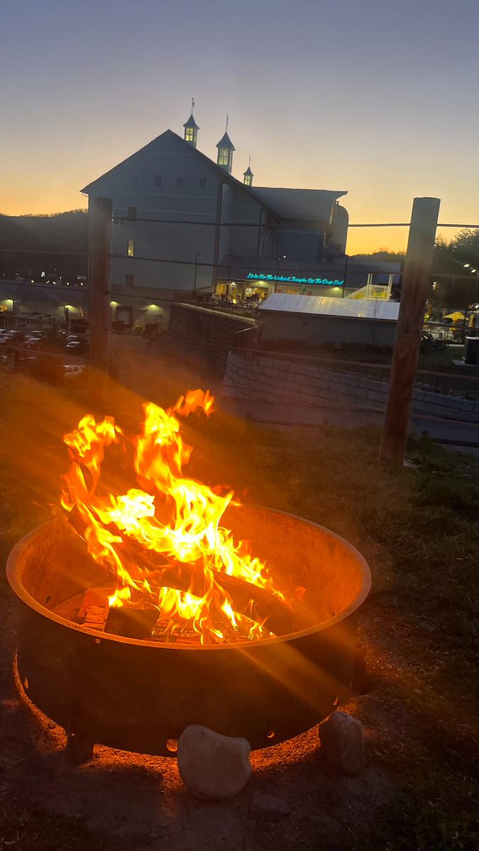 I’m a finalist in Camp Margaritaville Pigeon Forge’s Story Contest. Help me rally votes: flip.to/r/p59al