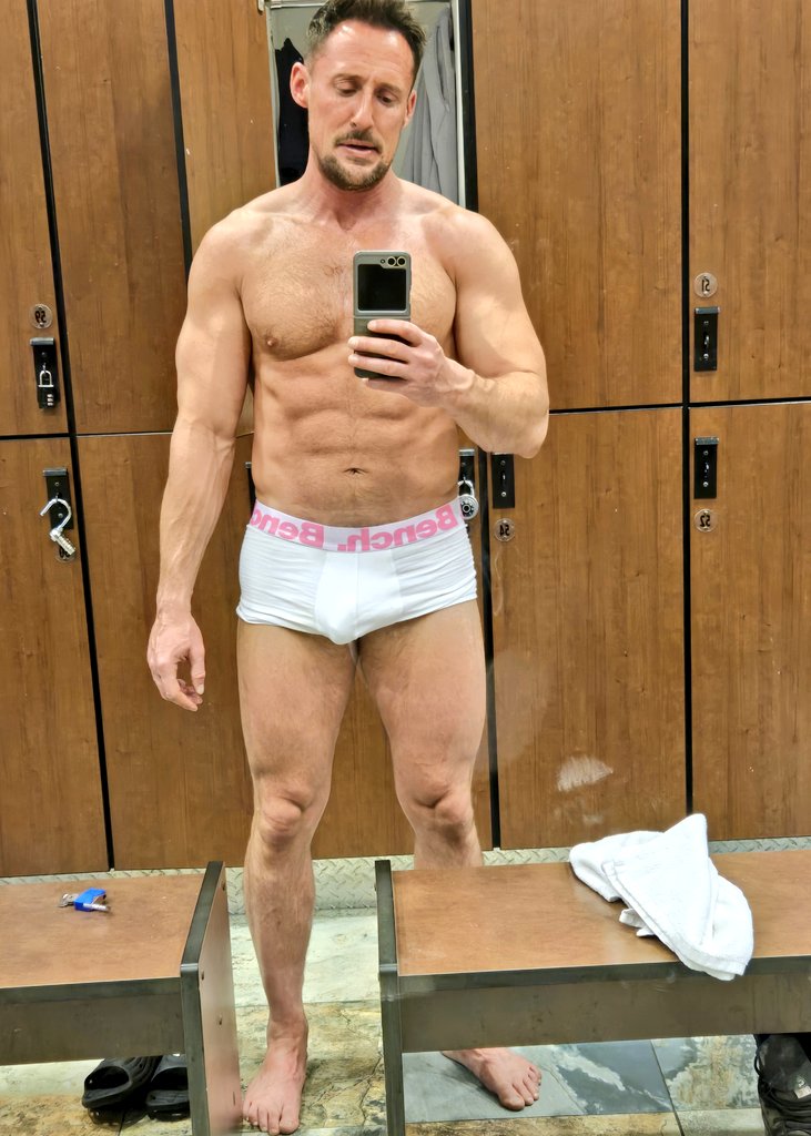 Flex like nobody's watching!