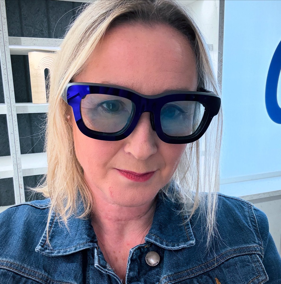 Borrowed Zuck’s glasses 👓