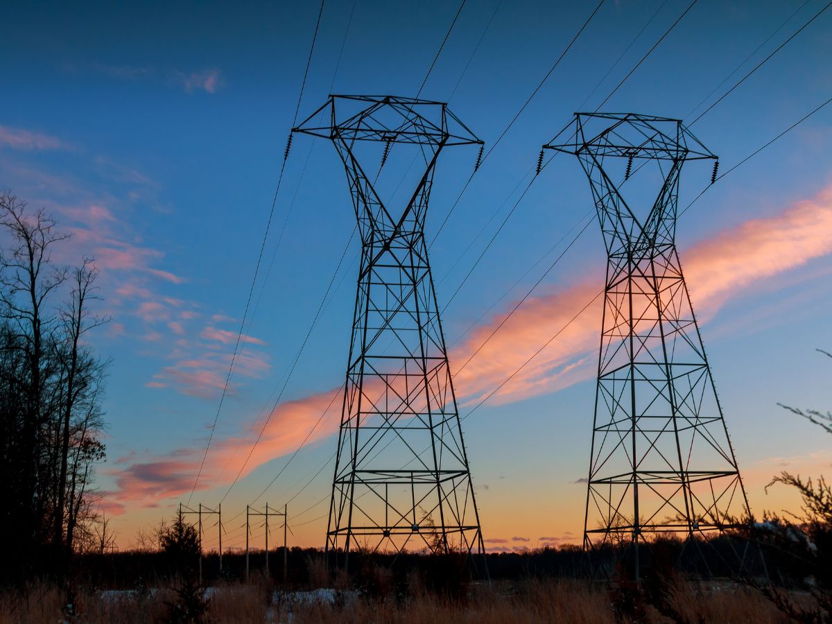 psuconnect's tweet image. PowerGrid awards Rs 86 crore transmission lines supply order to Advait Energy...

Read here-⬇️ 
psuconnect.in/psu-news/power… 

#PSU #AdvaitEnergy #PowerGridIndia #TransmissionLines #OPGW #InfrastructureDevelopment  @pgcilindia