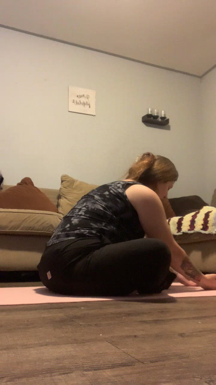 Millie Leigh is live now! https://t.co/XUY9LkKV0O https://t.co/Qs5MZQMDzE