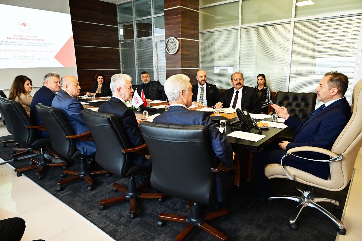 2025 Yılı AYK Toplantıları Başladı

📌Genel Müdürlüğümüze bağlı Araştırma Enstitüleri tarafından, Proje Değerlendirme Grup Toplantılarında sunulan, teklif edilen ve sonuçlandırılan projelerin değerlendirileceği Araştırma Yönetim Komitesi (AYK) Toplantıları, Genel Müdür Dr.