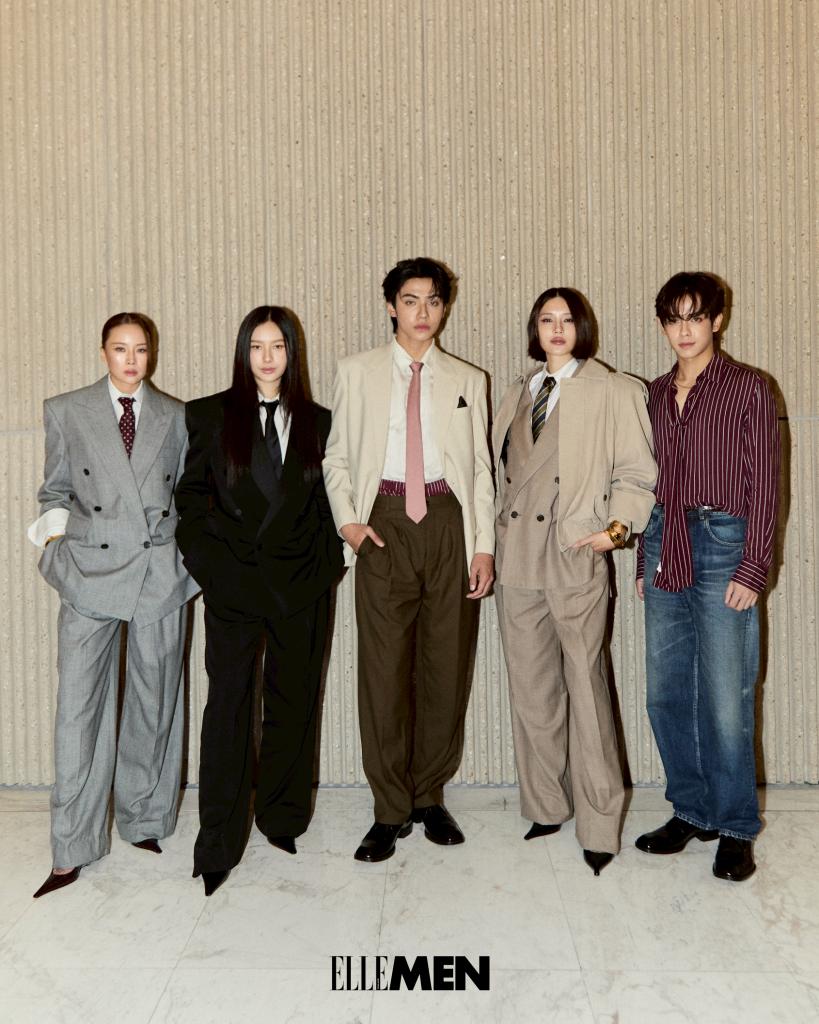 ewawa's tweet photo. ใครจะเชื่อว่าคนตรงกลางอายุ 18 
น้องเล็กสุดในนั้น
YSL X PEEMWASU
#SaintLaurentxPEEMWASU
#PEEMWASU
 #milkpansa #thirdd #chayanitpat #linnmashannoad https://t.co/MgqM1hr5zq