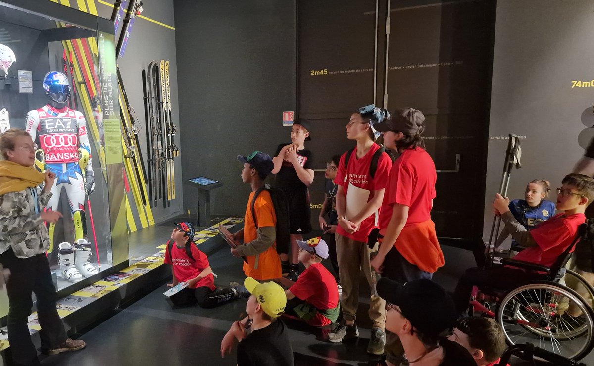 🏟️La #JournéeEvasion de l'association <a href="/PremiersdCordee/">Premiers de Cordée</a>   est aussi l'occasion de visiter les coulisses de l'#AllianzRiviera et du <a href="/MuseeduSport/">Musée National du Sport</a> 🖼️