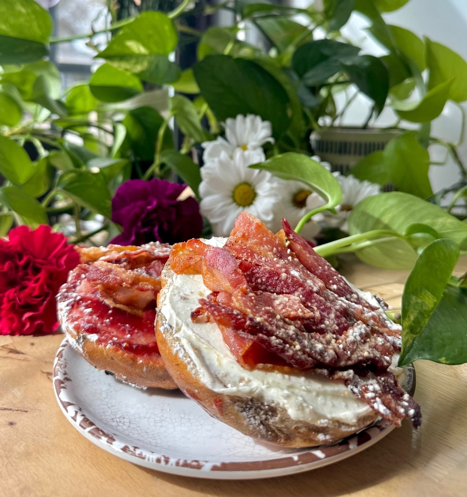 The most important meal of the day begins at Dolce 🥯🌞

<a href="/terracebagels/">Terrace Bagels</a> #realnycbagels #dolce #dolcestarkville #eatlocal #cottondistrictstarkville #starkvillems #bagels #breakfastinstarkville