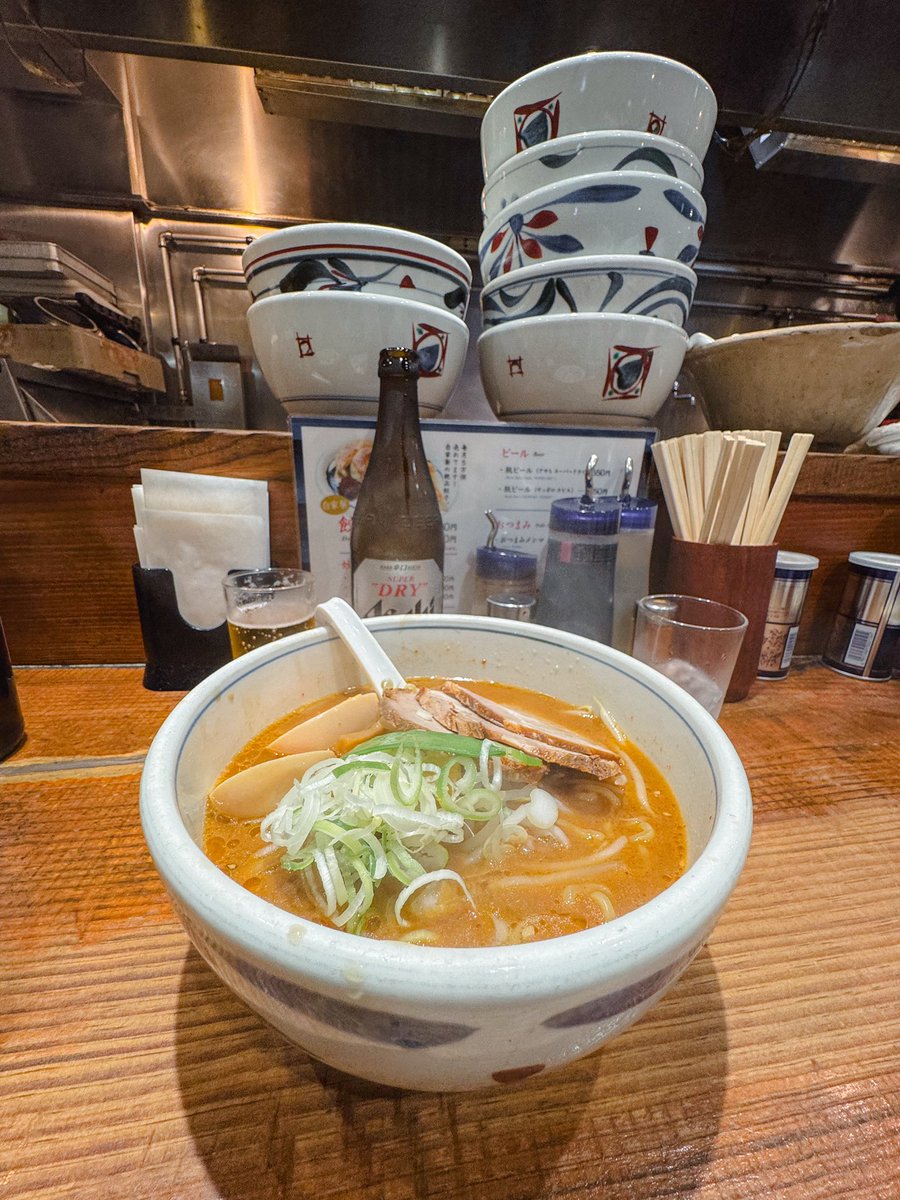 Tom Hirst tweet media