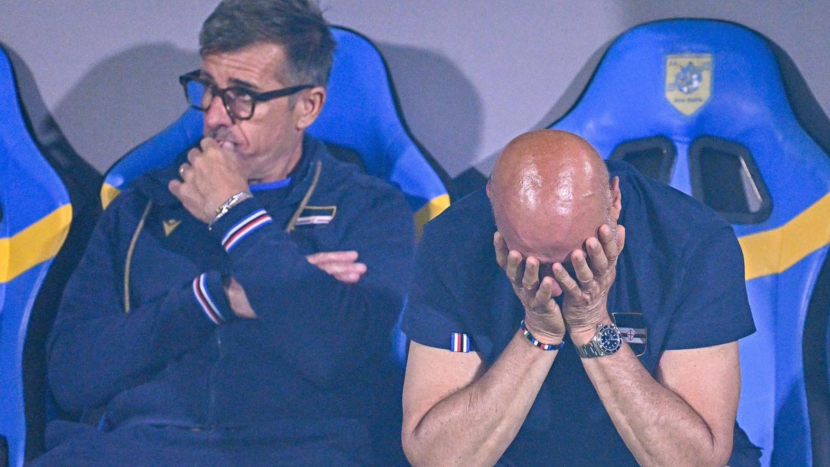 ZZiliani's tweet photo. La retrocessione della Samp in Serie C trascina nel fango la FIGC: che due estati fa l'aveva ammessa alla B sulla fiducia che sarebbe andata in A e ci sarebbe rimasta
Era questo il presupposto-base del piano di ristrutturazione dei debiti, concordato in Tribunale, che aveva consentito al club di evitare il fallimento (oggi di nuovo incombente). La Samp era il classico morto che cammina ma la FIGC in ossequio al suo blasone aveva fatto finta di niente. Un ennesimo scandalo di cui avevo scritto, inutilmente, ai tempi

La notizia di oggi è che la Sampdoria, che nel corso della stagione conclusasi ieri ha inutilmente cambiato quattro allenatori (Pirlo, Sottil, Semplici ed Evani), per la prima volta nella sua storia è retrocessa in Serie C. Una retrocessione diretta avvenuta ieri dopo lo 0-0 sul campo della Juve Stabia che ha consentito alla Salernitana, vincitrice per 2-0 a Cittadella, di scavalcare la Samp lasciandola al terzultimo posto della classifica.

È svanita così anche la possibilità di mantenere il posto in Serie B andando a giocare lo spareggio tra la quartultima e la quintultima: lo faranno il Frosinone e la Salernitana, mentre la Samp seguirà il Cittadella e il Cosenza in Serie C.

Quale sarà il futuro del club blucerchiato, finito peraltro per il 58% nelle mani di “Kick Off Ventures” - società di proprietà dell’azienda di scommesse “Fun88” con base a Singapore (!) - senza che in Federazione nessuno abbia detto niente, nessuno lo sa. Di certo appaiono grottesche, per non dire vergognose, le parole pronunciate dal presidente FIGC Gravina a commento della retrocessione del club: “È una perdita incredibile per il calcio di Serie A e B, una perdita che apre una ferita nel racconto dei valori del nostro sport. Ma le leggi del calcio sono queste, non sempre è tutto scontato. Dispiace ma siamo convinti che una società così blasonata avrà modo di poter risalire in tempi molto rapidi”.

Due estati fa la Samp, passata dalle mani di Ferrero a quelle di Manfredi e Radrizzani, evitò il fallimento grazie a un piano di ristrutturazione dei debiti che prevedeva come condizione obbligatoria la promozione in Serie A al termine della stagione 2023-24 e la salvezza in Serie A al termine della stagione successiva, cioè quella appena conclusa. Ebbene, non solo la Samp non ha mai fatto ritorno in Serie A ma è addirittura precipitata in C: il tutto sotto lo sguardo indifferente della FIGC che per situazioni assai meno drammatiche non esitò, ai tempi del Chievo e della Reggina, a muoversi con il pugno di ferro cancellando il club veneto dalla faccia del calcio italiano e costringendo il club calabrese a ripartire dai dilettanti in Serie D.

La retrocessione della Sampdoria in C è un fatto non solo sportivamente doloroso, ma per quanto attiene al modus operandi della Federazione è eticamente scandaloso. La FIGC ha tenuto in vita un morto che camminava solamente per ossequio nei confronti del suo glorioso blasone (a Gravina piace definirlo brand); e alla fine è finita come doveva finire.

In tragedia per la Sampdoria.

In vergogna per la FIGC.

Questo è l’articolo, una lettera aperta al presidente FIGC Gravina, che il 4 ottobre 2023 scrissi su Substack.

Lo sapevate? La Samp deve necessariamente essere promossa e salvarsi in A l'anno prossimo

Dieci-domande-dieci al presidente FIGC Gravina travolto dall'ennesimo scandalo del calcio italiano col verme - Il vergognoso salvataggio dei blucerchiati e la Reggina spedita in D per molto menoLo sapevate? La Samp deve necessariamente essere promossa e salvarsi in A l'anno prossimo

PAOLO ZILIANI

OTT 04, 2023

Egr. Gabriele Gravina presidente della FIGC, sono qui a chiederle, a proposito dei fatti d’attualità che attengono all’U.C. Sampdoria recentemente acquistata dall’investitore Andrea Radrizzani, di rispondere con un sì o con un no alle 10 semplici domande che qui di seguito le formulo:

Risponde al vero, oppure no, che la Sampdoria - club regolarmente iscritto dalla FIGC al campionato di Serie B - ha presentato al Tribunale di Genova un business plan che lega la transazione dei debiti tributari, il perfezionamento dell’acquisto del club da parte degli investitori e la rimodulazione dell’indebitamento verso i creditori a due requisiti: il ritorno immediato in Serie A al termine del campionato in corso e la permanenza certa in Serie A nella stagione successiva, senza di cui l’impatto negativo stimato sarebbe di 49 milioni e avrebbe effetti disastrosi?

Risponde dunque al vero, oppure no, che al campionato di Serie B è stato ammesso un club che deve “necessariamente” vincere ed essere promosso in Serie A e che deve “necessariamente” essere salvato dalla retrocessione nel successivo campionato di A, pena il fallimento?

Risponde al vero, oppure no, che negli accordi di ristrutturazione dei debiti del club - stimati in data 31 maggio scorso in 150 milioni e 904 mila euro -, c’è un debito verso la Agenzia delle Entrate che ammonta a 49 milioni e 100 mila euro: somma che in uno scenario di fallimento, come la mancata promozione del club in Serie A, provocherebbe un soddisfacimento pressoché nullo dei creditori privilegiati, come appunto l’Agenzia delle Entrate, SACE e MCC, come emerge dalla perizia firmata dal dottor Raffaele Marcello sul valore di liquidazione della società?

Risponde al vero, oppure no, che in data 7 agosto l’Agenzia delle Entrate ha dato parere favorevole allo stralcio del 65% del debito della Sampdoria che pagherà solo 17,7 milioni a fronte di un debito di 49,1 con risparmio di 31,4 milioni? E se sì, la richiesta di rateizzazione fiscale presentata dal club a dicembre 2022 in situazione già pre-fallimentare (“Se non troviamo 40 milioni, falliamo”, aveva detto il membro del CdA Panconi il 17 ottobre 2022) può essere considerata regolare?

Risponde al vero, oppure no, che in riferimento alla “Sport Spettacolo Holding Srl” di Massimo Ferrero erano iscritti crediti esigibili entro il 31 dicembre dell’anno successivo (2023) pari a 28 milioni e 199 mila euro? E se sì, dato che in data 15 giugno 2023 (vigilia del CdA per l’approvazione del bilancio al 31 dicembre 2022), la “Sport Spettacolo Holding”, cioè Ferrero, ha perso la qualifica di società controllante con interruzione anticipata della tassazione di gruppo - ciò determina il fatto che le perdite rimangano in capo alla società consolidante - che ne è di questo “buco” da 28 milioni nel bilancio 2022 della Sampdoria? Non siamo di fronte a un vero e proprio falso in bilancio?

Risponde al vero, oppure no, che se i bilanci della Sampdoria fossero stati stilati con una rappresentazione veritiera, ciò avrebbe reso impossibile l’accordo raggiunto dal club con l’Agenzia delle Entrate; e anche la COVISOC non avrebbe mai potuto concedere l’autorizzazione all’iscrizione del club al campionato di Serie B visto che 28 milioni di perdite in più avrebbero impedito alla Sampdoria qualsiasi operazione di mercato per svariate sessioni?

Risponde al vero, oppure no, che le tre banche che avevano concesso al club i “finanziamenti Covid” hanno provveduto a escutere le garanzie: e che SACE (cioè lo Stato italiano) è creditore della Sampdoria per circa 48 milioni? E se sì: come mai il club potrà pagare il suo debito in un’unica soluzione fra 20 anni, il 31 dicembre 2043, con un tasso d’interesse di favore del 2,5% a decorrere solo dal 2026, interessi di cui la Sampdoria può pagare solo lo 0,25% annuo rimandando il resto al 2043? E addirittura, nel caso di vendita della Sampdoria entro il 2043 - evenienza praticamente certa -, il club sarà tenuto a pagare solo il 50% di questo suo debito?
Perchè, di grazia, alla Sampdoria sono stati riservati tutti questi favori ed è stata ammessa alla Serie B, mentre la Reggina, per una situazione debitoria assai meno pesante, è stata retrocessa in Serie D?

Risponde al vero, oppure no, che la FIGC e la sua Procura hanno fatto finta di non vedere e non sentire che il salvataggio della Sampdoria avveniva per ragioni esclusivamente “politiche” che nulla dovrebbero avere a che fare con le regole dello sport? “Abbiamo ricevuto forti pressioni per dare questo supporto - dichiarava papale papale a tv e giornali il 5 luglio scorso Gianluca Garbi, Ad di Banca Sistema -, da moltissime altre società, alcune impensabili, da vari organi politici e amministrativi nazionali e locali”. Di chi erano queste forti pressioni?

Perchè, visto il clamore dell’ennesimo scandalo che deturpa l’immagine del calcio italiano, non indice una conferenza-stampa al fine di chiarire i diversi trattamenti usati dalla FIGC nei confronti di Juventus e Sampdoria da una parte e Reggina e Chievo dall’altra? Spiegando perchè i ladri di polli sono stati mandati chi al patibolo (il Chievo) chi al confino (la Reggina) mentre ai club di brand superiore, o addirittura extra lusso come la Juventus, è stato riservato un trattamento in guanti bianchi a dispetto di malefatte enormemente più gravi e dimostrate commesse?