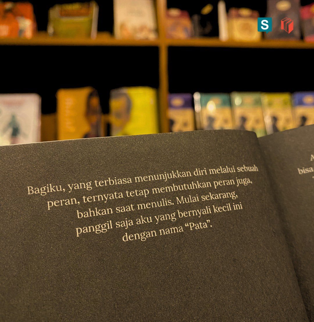 💌 [PP] First look PATA, buku debut Mun Kayoung sebagai penulis. Versi bahasa Indonesia terbit bulan ini guys. 

Tentang perjalanan intim Mbak Bulan mencari jati diri di tengah sorotan media dan ekspektasi sebagai public figure. Isinya kisah kehilangan, pencarian makna, dan