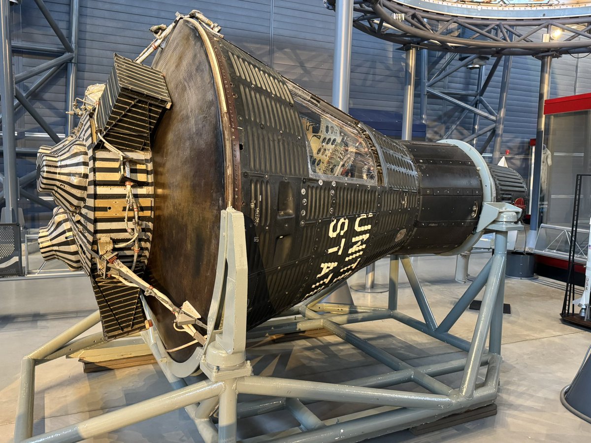 Spaceboffins's tweet image. Museum photos from the Udvar Hazy in the US which features in our latest podcast. Recognise that experimental NASA craft from a certain TV series anyone?
