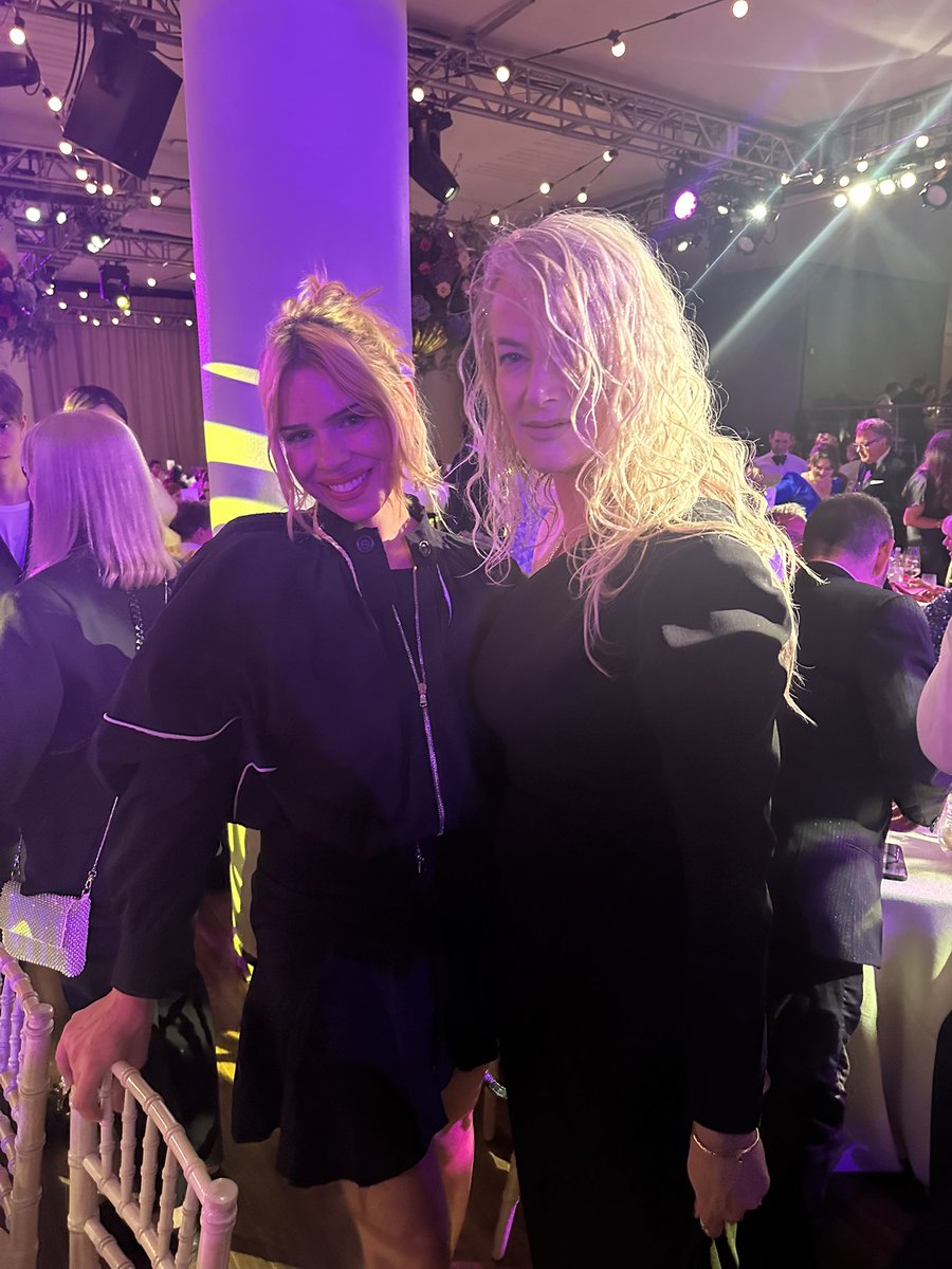 Sam McAlister (@sammcalister1) on Twitter photo Just simply a huge thank you to <a href="/billiepiper/">Billie Piper</a> ❤️
Could never have imagined this incredible <a href="/NetflixUK/">Netflix UK & Ireland</a> ride and having you by my side through it has made it even more magical
Here’s to women who raise women
❤️ #TeamScoop <a href="/BAFTA/">BAFTA</a> Just simply a huge thank you to <a href="/billiepiper/">Billie Piper</a> ❤️
Could never have imagined this incredible <a href="/NetflixUK/">Netflix UK & Ireland</a> ride and having you by my side through it has made it even more magical
Here’s to women who raise women
❤️ #TeamScoop <a href="/BAFTA/">BAFTA</a>