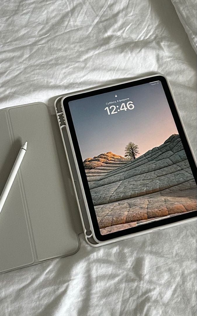 spnbye's tweet image. Você é pobre mas não é trouxa, alguns eletrônicos “caros” que são bons e baratos achados na shopee

Thread útil: