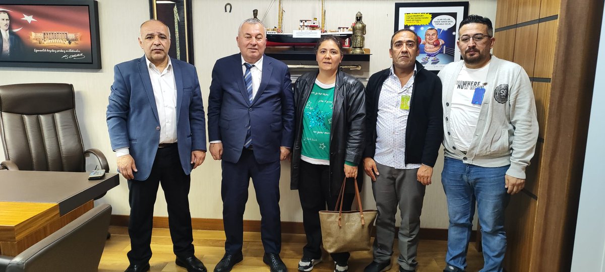 Biz mağduriyetimizi anlattık
<a href="/ANKSTAJCIRAK/">ANKARA STAJ ÇIRAKLIK DERNEĞİ</a> emek yücedir dedik Sn <a href="/cenginyurt52/">Cemal Enginyurt</a> vekilim Desteğiniz bizim için değerli çok teşekkürler saygılar

Staj Çıraklık Sgk Başlangıcı Olsun

<a href="/eczozgurozel/">Özgür Özel</a>
<a href="/herkesicinCHP/">CHP 🇹🇷</a>
<a href="/CHP_iletisim/">CHP İletişim</a>
<a href="/CHPKadinKolu/">CHP Kadın</a>
#ÇırakStajyereYarımSigortaOlmaz