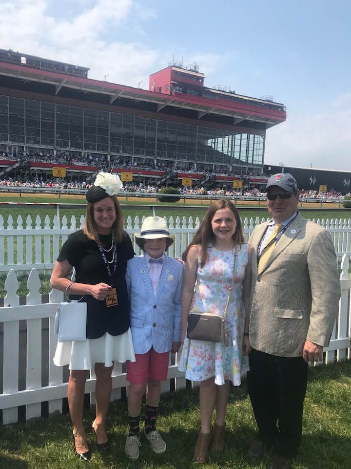 In honor of Preakness Week, here’s a fun Throwback Thursday to our 2019 Preakness Stakes with Bourbon War! 🏇🏼🍾🥃

Wishing everyone good luck and safe trips this weekend for the 150th Preakness Stakes! 🍀 Let’s make some great memories this year! 🐎

#Preakness150 #BourbonLane