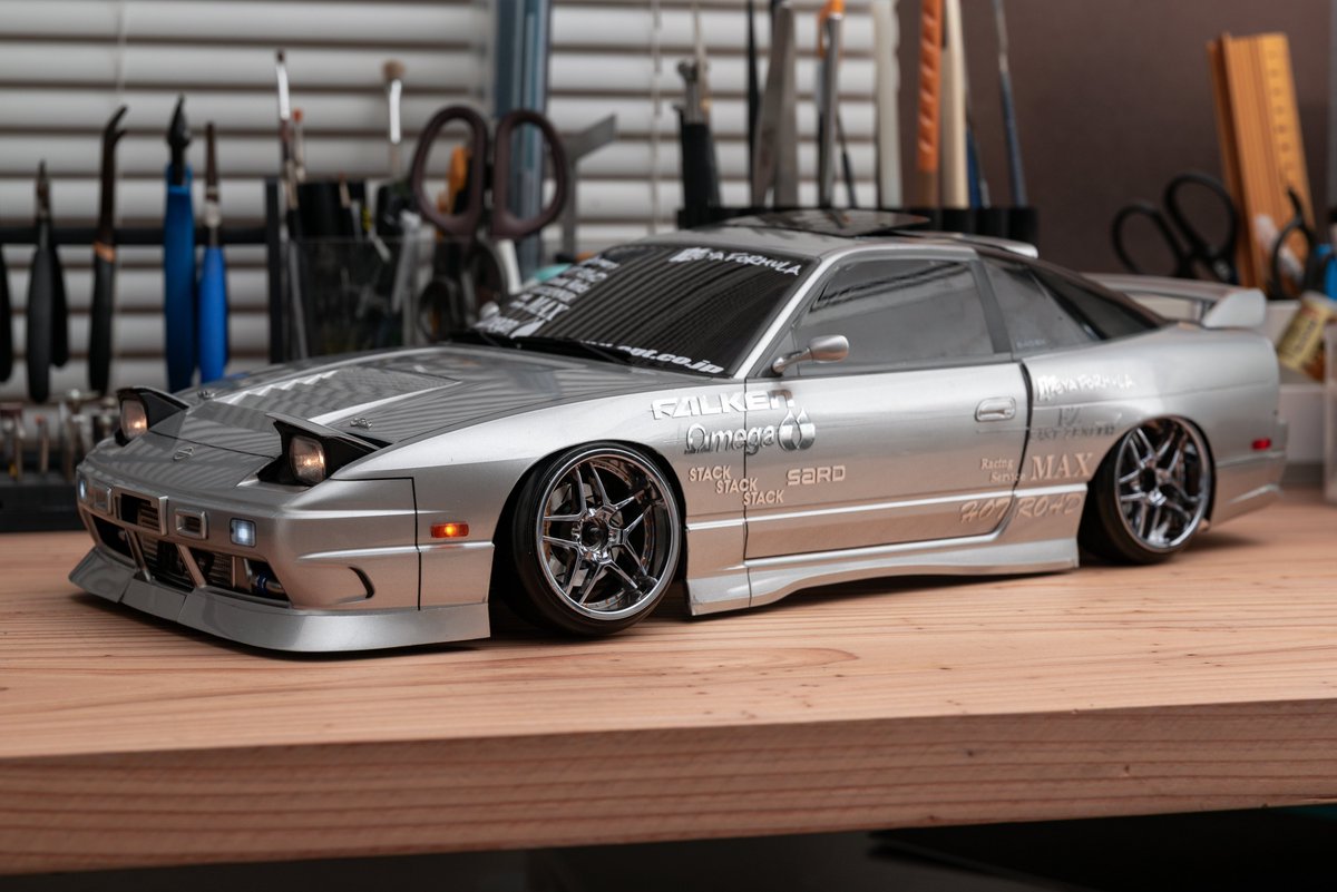 QL_CUSTOMS's tweet photo. ABC Hobby 180SXのアップデート💡

 ☑︎ CBRハリケーンミラー
 ☑︎ ボディ側面カッティングステッカー
 ☑︎ D-CRAFT リトラクタブルヘッドライト
 ☑︎ D-CRAFT リアルライトバルブ
 ☑︎ D-CRAFT サイドマーカー
 ☑︎スロットル連動LED https://t.co/LKc1suCgmP