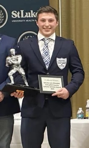 Coach Mason (@coachmason4) on Twitter photo Congratulations to <a href="/NoahDolbin81/">Noah Dolbin</a> and <a href="/SamuelSpolski/">Samuel Spolski</a> for receiving the Captain Jason Jones Military Scholarship. Noah will attend West Point and Samuel will attend the Naval Academy. <a href="/nativitybvm55/">Nativity BVM</a>
This award honors a true hero, Captain Jason Jones.
captainjasonjones.com Congratulations to <a href="/NoahDolbin81/">Noah Dolbin</a> and <a href="/SamuelSpolski/">Samuel Spolski</a> for receiving the Captain Jason Jones Military Scholarship. Noah will attend West Point and Samuel will attend the Naval Academy. <a href="/nativitybvm55/">Nativity BVM</a>
This award honors a true hero, Captain Jason Jones.
captainjasonjones.com
