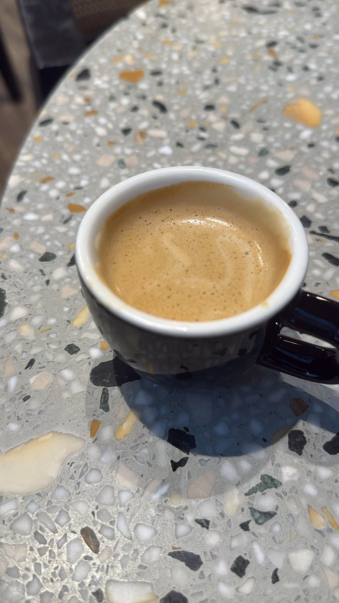 GM $DOG #Ordinals FAM 🫡☕️