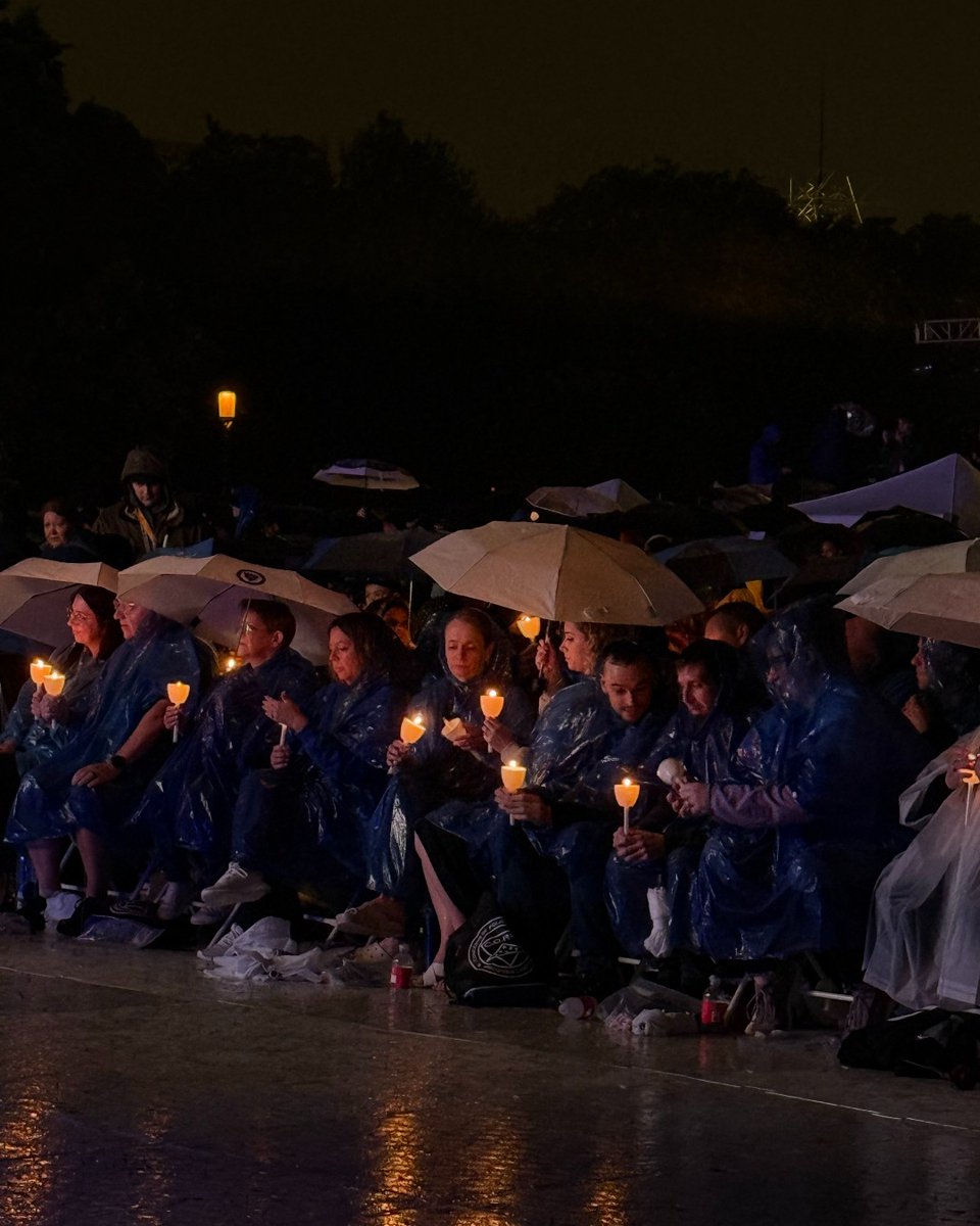 Thousands braved the weather last night as they gathered to honor fallen Law Enforcement by lighting up the North Mall in DC. 345 new names were read this year. We must honor them, and all officers, by ensuring they have elected representatives who will fight to keep them, and