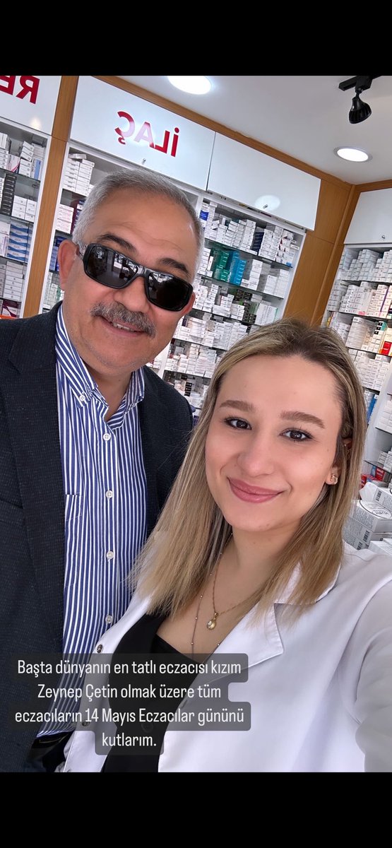 Başta güzel kızım Zeynep Çetin olmak üzere tüm eczacıların “14 Mayıs Eczacılık Gününü” kutlarım. 

<a href="/zeynpcetnn/">zeynep</a>