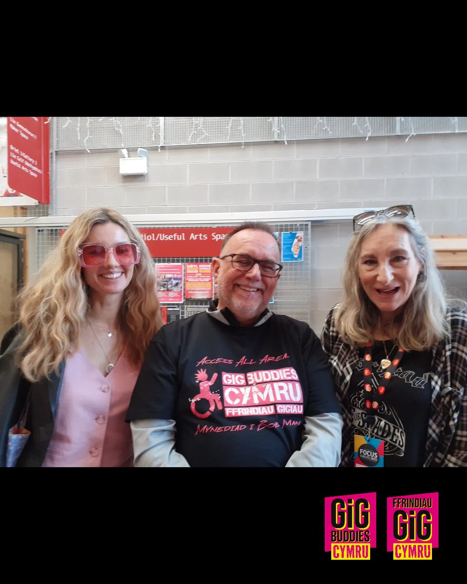 Gig Buddies Cymru 👩🏾🎤👨🏽🎤🏴 (@gigbuddiescymru) on Twitter photo FOCUS Wales Festival, part 2
We were thrilled to have had musician Mali Hâf drop by our stall and have a chat at <a href="/FocusWales/">FOCUS Wales</a> Festival in #Wrexham last week! Mali Hâf was joined by Fiona, who works for a PR Company in New York City. FOCUS Wales Festival, part 2
We were thrilled to have had musician Mali Hâf drop by our stall and have a chat at <a href="/FocusWales/">FOCUS Wales</a> Festival in #Wrexham last week! Mali Hâf was joined by Fiona, who works for a PR Company in New York City.