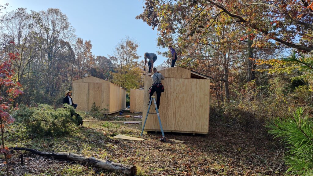 🚨#BREAKING: Bat Cave NC officials confirm that the Amish are quietly building a small village of tiny homes to live in, while they work to rebuild Western North Carolina.

The Amish plan to stay in the hardest hit areas until the work is fully complete.

GOD BLESS THE AMISH!!!