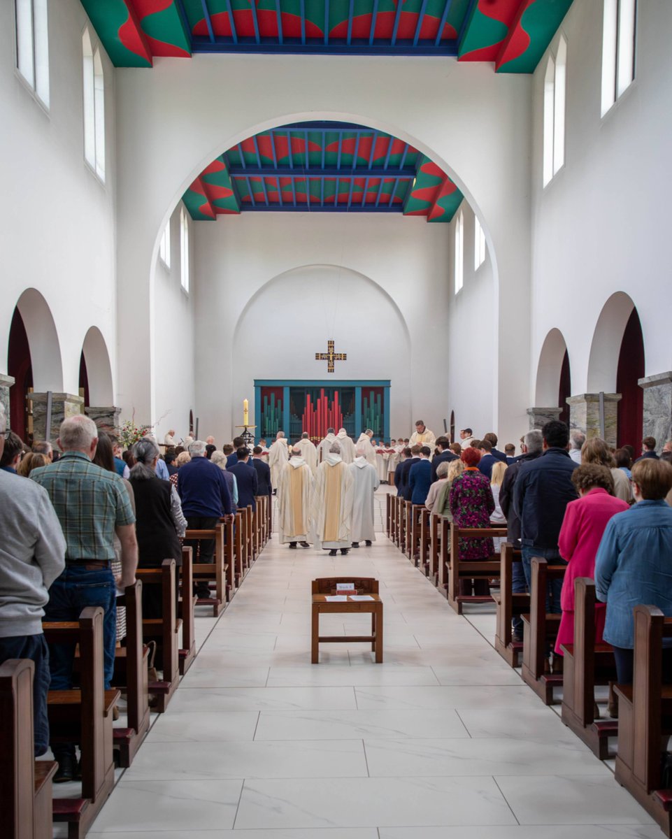 Last Sunday four students were conferred with the Sacrament of Confirmation by Abbot Columba McCann OSB. Congratulations to all the boys, who were joined by their families and the school community for this special occasion. #GlenstalAbbeySchool
