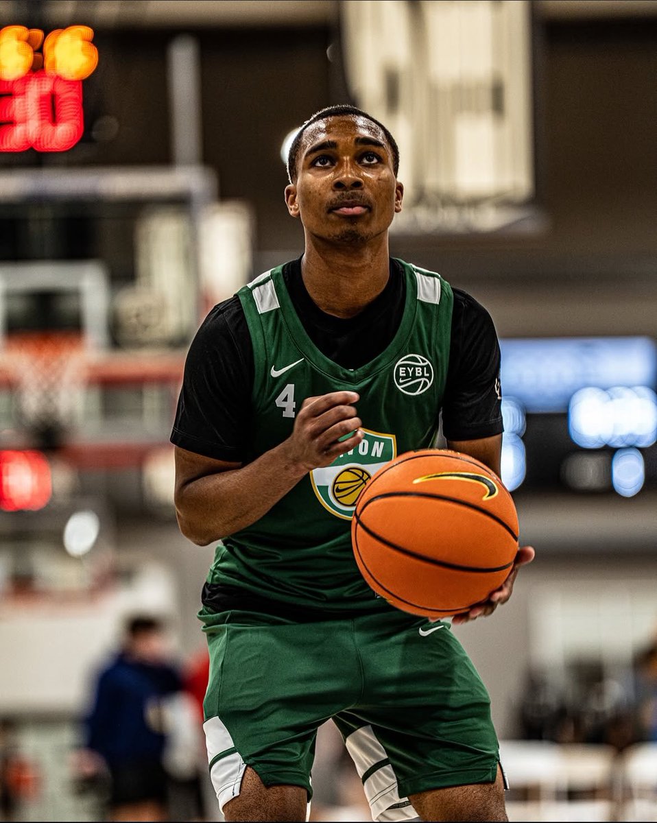A_shaw4's tweet image. I will be in memphis for the @NikeEYB first live period with @LivOnBasketball this weekend