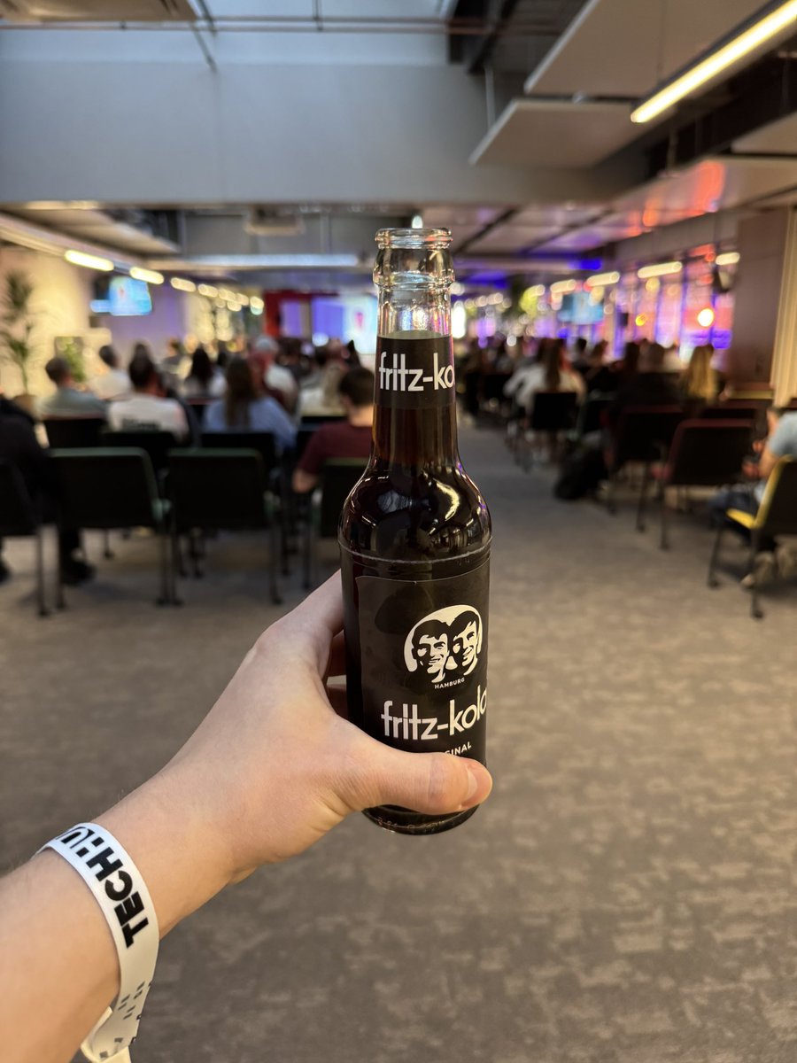 Hecki  tweet media