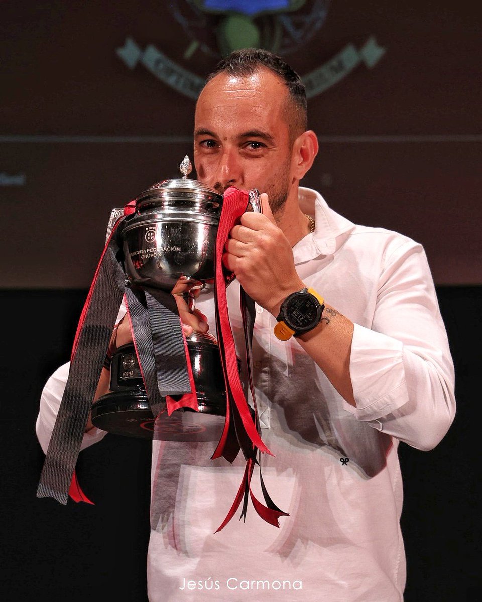 🏆🥳 ¿Estuviste con el Trofeo de 2ª RFEF conseguido por el <a href="/SalermPG/">Salerm Puente Genil F.C.</a>? ¡Búscate en la siguiente fotogalería!

drive.google.com/drive/folders/…