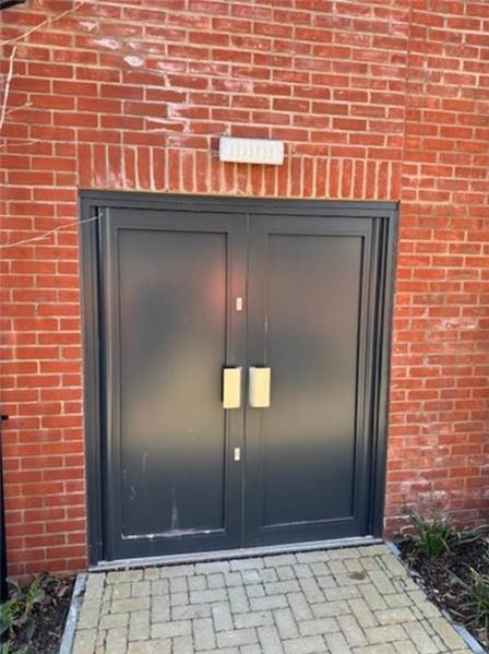 MPSCommunities's tweet image. MET DOCOs worked with planners @LBofHavering & developer @MarfleetBlyth on a new supported living development, Mowbrays Cls RM5. 6 residential units benefit from accredited doorsets, security layering, access control & designed landscaping to help achieve @securedbydesign SILVER