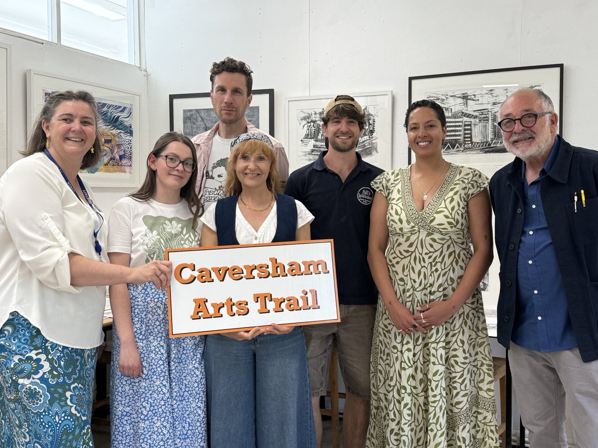 The Art Department was proud to take part in the recent Caversham Arts Trail as a host venue, welcoming four local artists and exhibiting work by our talented U6 Art and Design students, as well as pieces created by each teacher within the department.
#QASKindHearts #QASArt