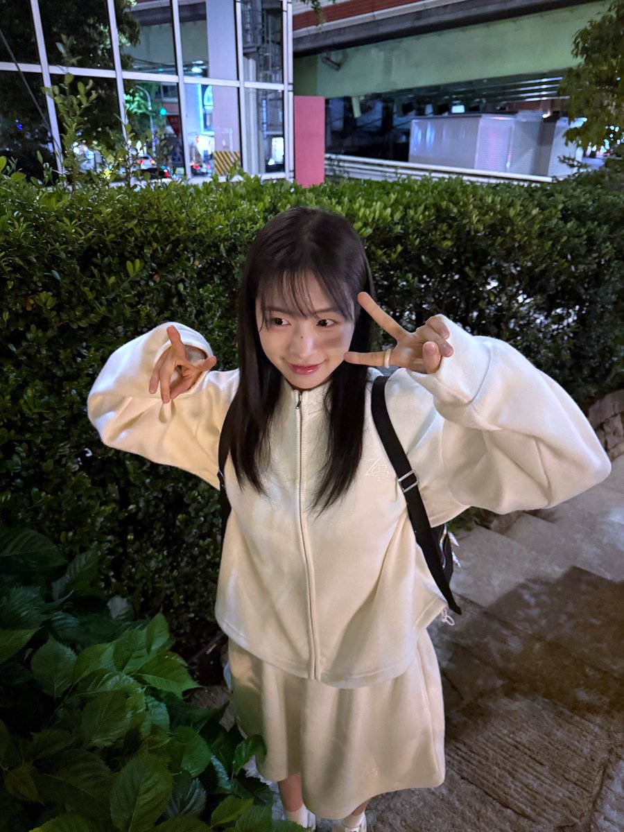 안녕하세요 여러부운
저 오늘 드디어 사랑니 발치 했어요...😬🦷
다음주 꿀밤라디오 방송 날까지 무사히 회복해보겠습니닷!!!!🫶🏻

다양한 사연들 모두 환영이니깐요
많은 참여 부탁드려요💗
よろしくお願いします🙏🏻

사연신청💌
[ forms.gle/pHb2HVHzj3FzUa… ]
